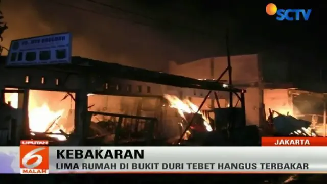 Belum diketahui penyebab terjadinya kebakaran di Jalan Bukit Duri Raya, Tebet, Jakata Selatan, Jumat malam, 8 September 2017.