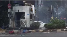 Jokowi berpesan agar masyarakat tak perlu takut dengan aksi teror yang terjadi di Sarinah.
