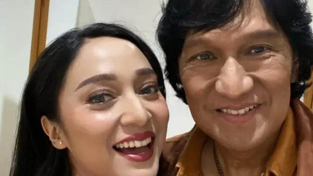 7 Potret Ikang Fawzi Turun Berat Badan 10 Kg Usai Ditinggal Mendiang Marissa Haque, Akui Masih Bangkit dari Depresi