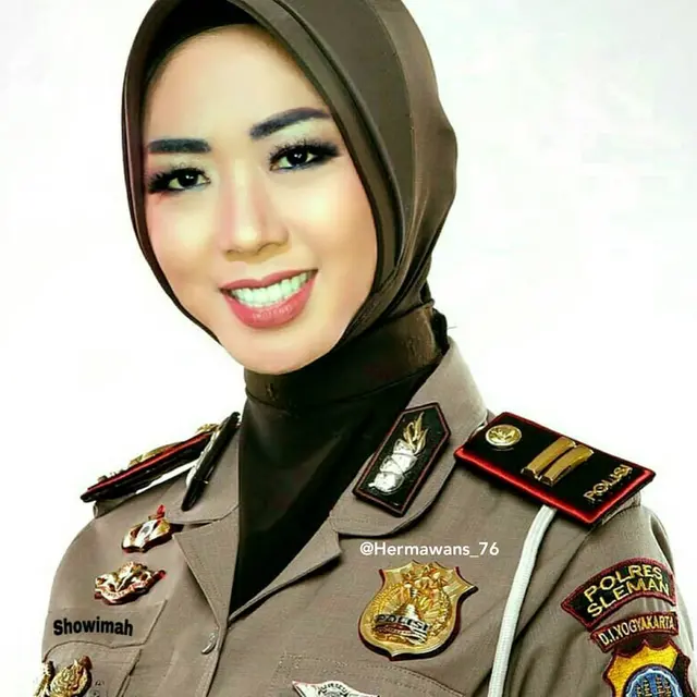 Begini Jadinya Kalau 6 Seleb Wanita Indonesia Jadi Polisi, Bikin Berdebar