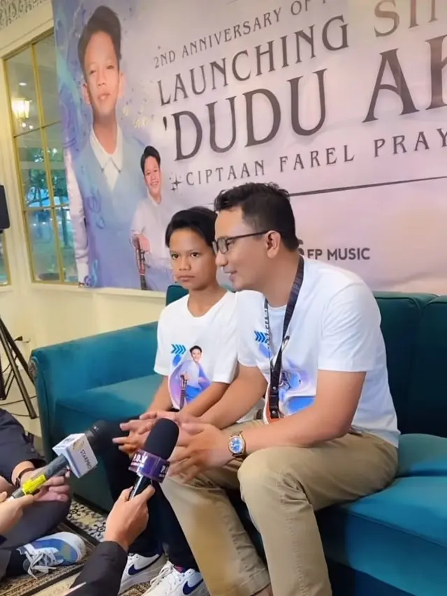 Potret Farel Prayoga saat rilis single baru berjudul Dudu Aku (Sumber: Instagram/@farelprayoga.real)
