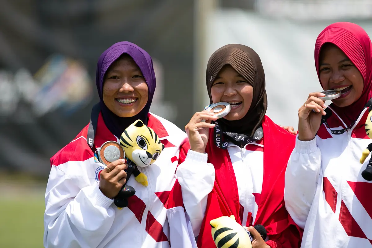 Tim Panahan Putri Indonesia Raih Perak