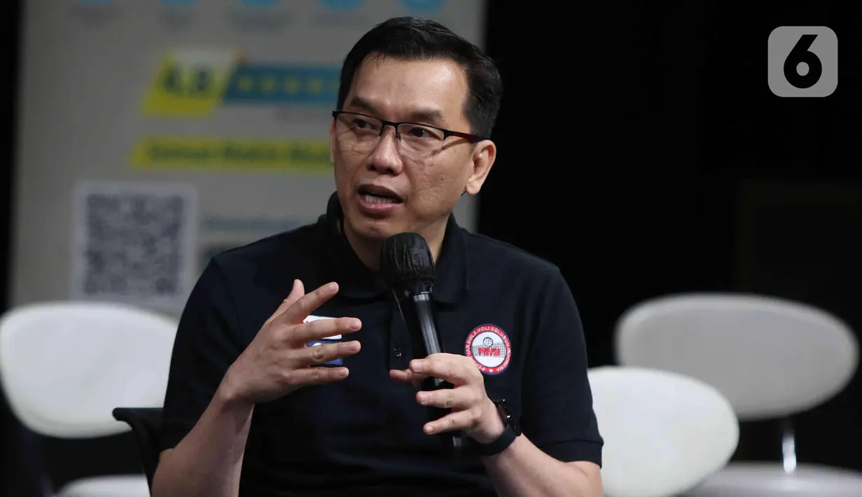 COO Vidio, Hermawan Sutanto saat jumpa pers PLN Mobile Proliga 2023 di SCTV TOWER, Jakarta, Jumat (30/12/2022). PLN Mobile Proliga 2023 kembali akan digelar di delapan kota yang akan menjadi tuan rumah, yang akan dilaksanakan mulai 5 Januari 2023. (Liputan6.com/Herman Zakharia)