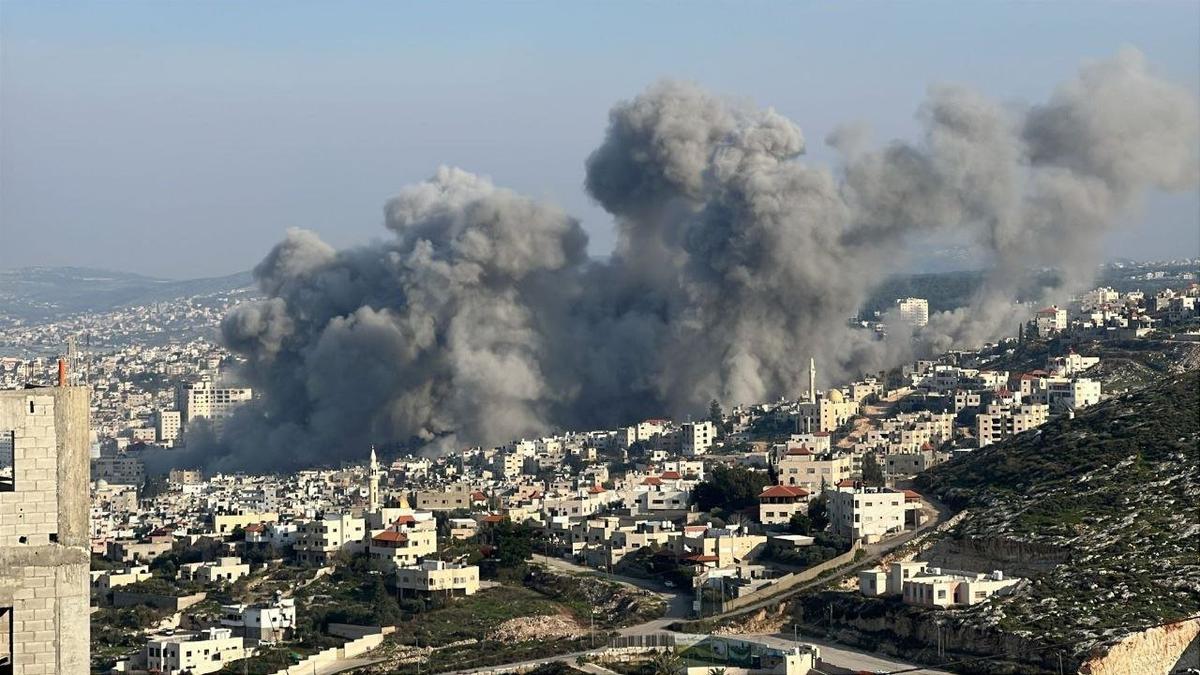 Tepi Barat Mulai Mirip Gaza, Israel Usir dan Bombardir Gedung, Rumah Warga Palestina