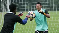 Joko Ribowo gabung Arema. (Bola.com/Iwan Setiawan)