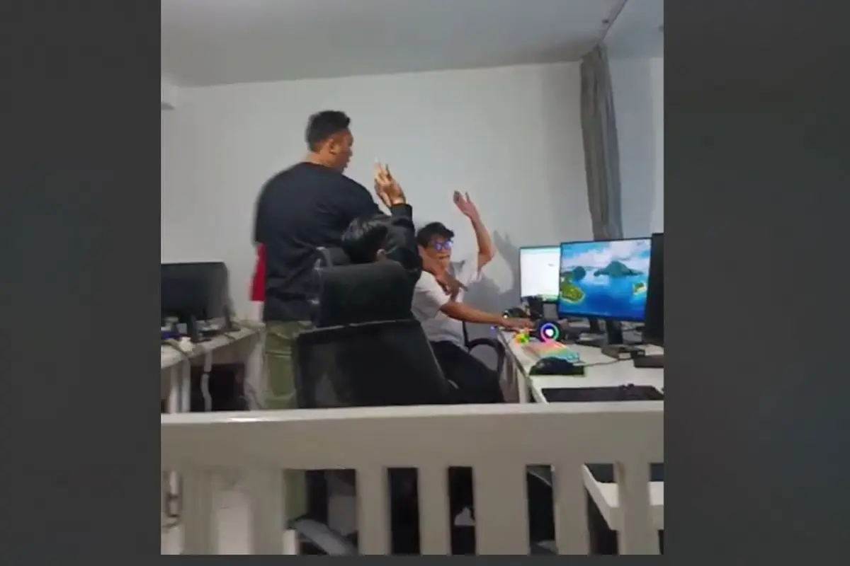 Sindikat judi online yang beroperasi di salah satu unit apartemen kawasan Grogol Petamburan, Jakarta Barat (Jakbar) rupanya meretas website atau situs pemerintahan hingga instansi pendidikan untuk mempromosikan judi online.
