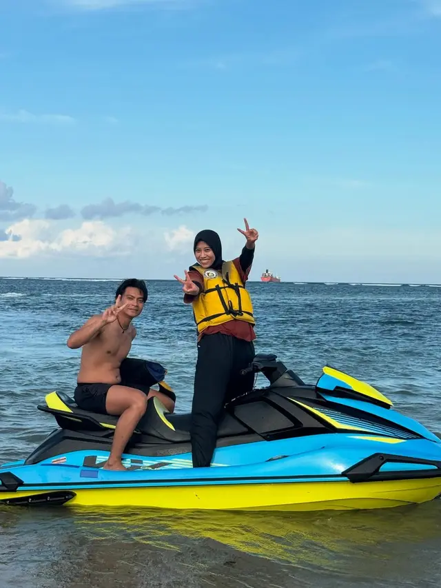 Potret Romantis Megawati Hangestri dan Dio Novandra Honeymoon di Bali, Andalkan Kemeja dan Sling Back Louis Vuitton