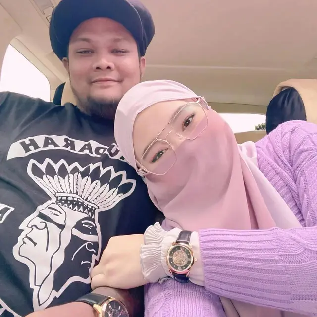 7 Potret Lawas Virgoun Bareng Inara Asuh Anak, Kini Jadi Kenangan