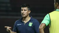 Persebaya Isi Waktu Luang dengan Uji Coba