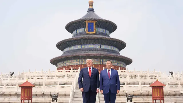 Momen Akrab Donald Trump dan Xi Jinping di Temple of Heaven Beijing