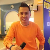 Tantowi Yahya memiliki pamor yang sangat baik. Pamornya menjadi inspirasi bagi generasi muda. Salah satunya, Derie Arya.