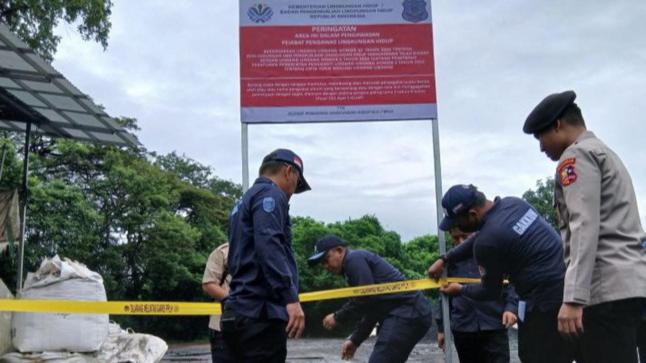 Pabrik Tekstil di Tangerang Ini Biang Air Sungai Cilongok-Cirarab jadi Hitam, Langsung Disegel Menteri LHK