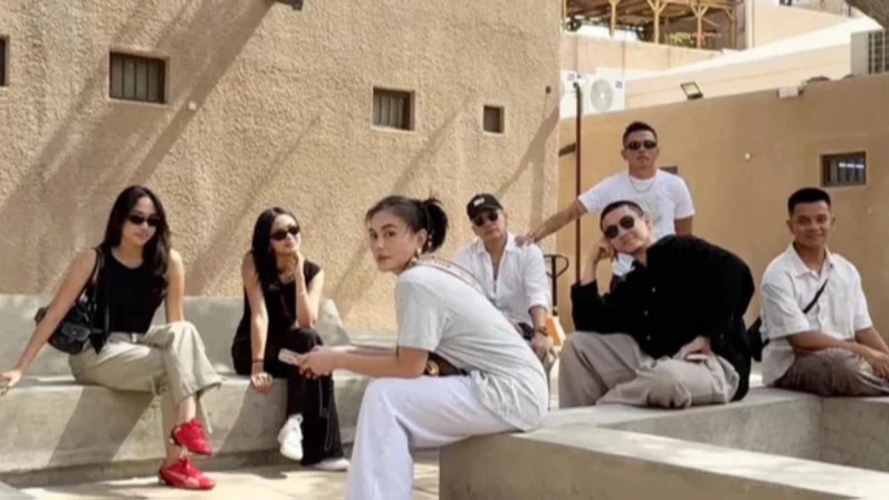 Agnez Mo Bantah Kabarnya Terperangkap di Dubai Ditengah Konflik AS‑Israel vs Iran: Saya Baik-baik Saja