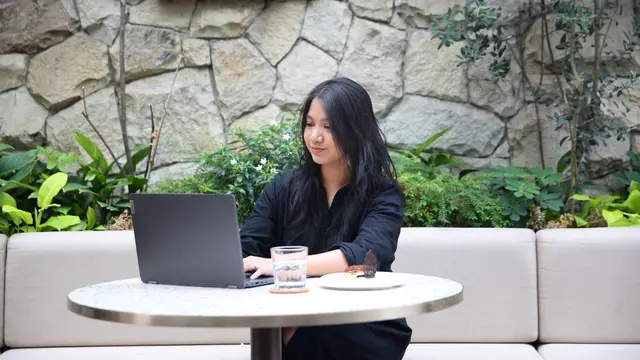 wanita mei yang tidak minder