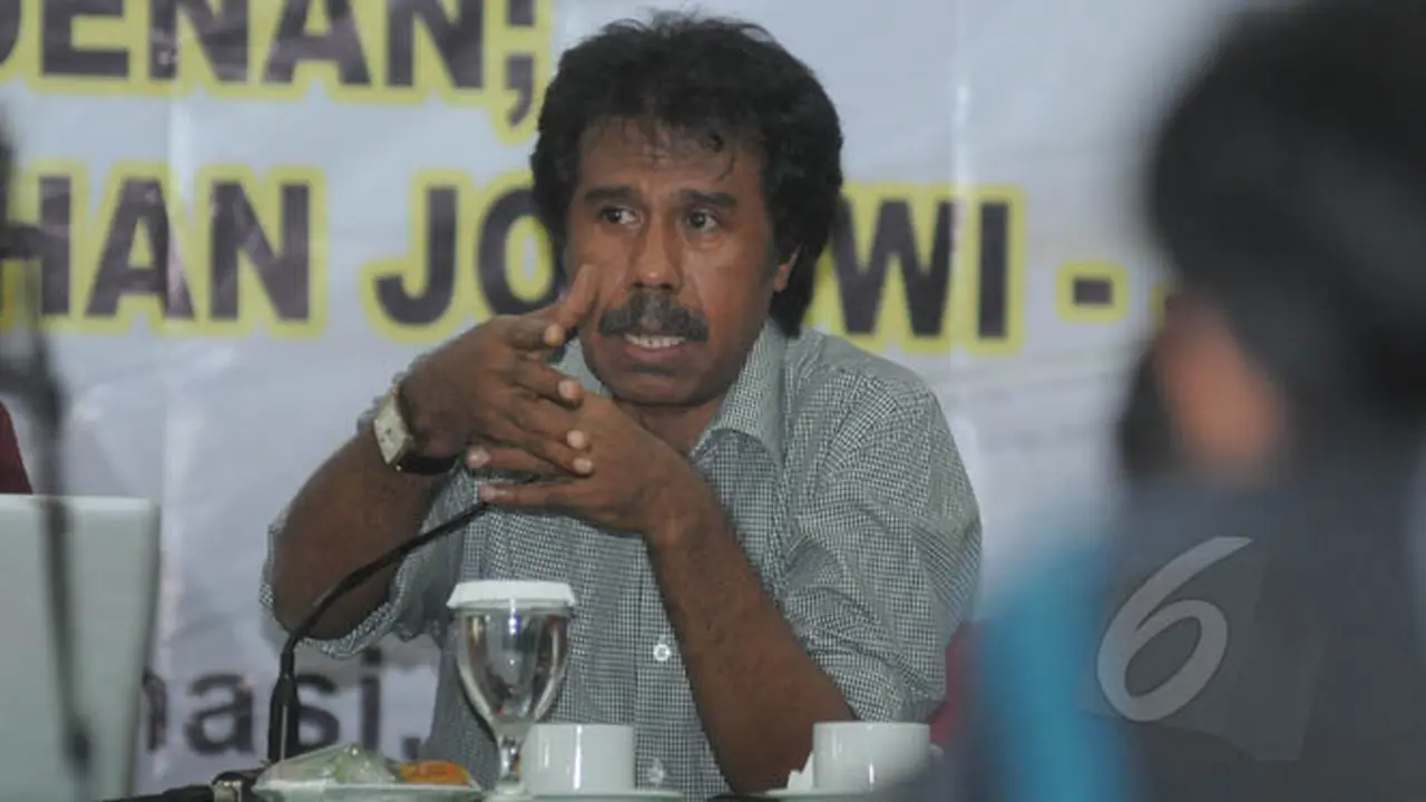 Jokowi Diminta Bubarkan Staf Kepresidenan