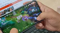 Uji coba performa Xiaomi 13T bermain game Genshin Impact, Honkai: Star Rail, dan Mobile Legends. (Doc: Liputan6.com/ Yuslianson)