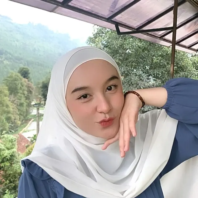 6 Potret Hersa Rahayu Istri Rizki DA Sebelum Menikah, Lepas Masa Lajang di Usia 22