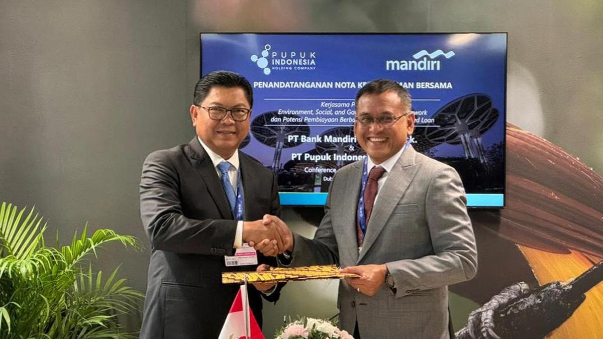Pupuk Indonesia Kerja Sama Pembiayaan Hijau dengan Bank Mandiri