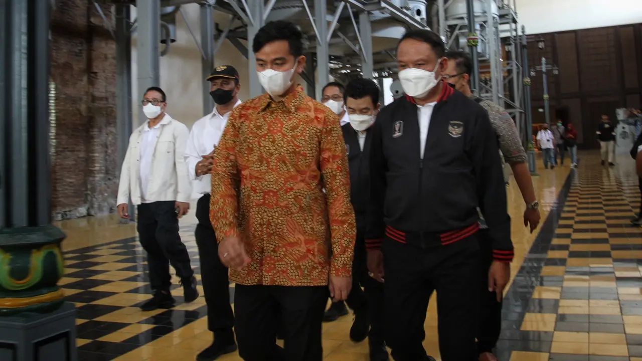 Menpora dan Gibran Rakabuming Raka Tinjau Venue