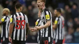 Gol kemenangan Newcastle atas Arsenal tercipta di pertengahan babak kedua lewat aksi Anthony Gordon. (Owen Humphreys/PA via AP)