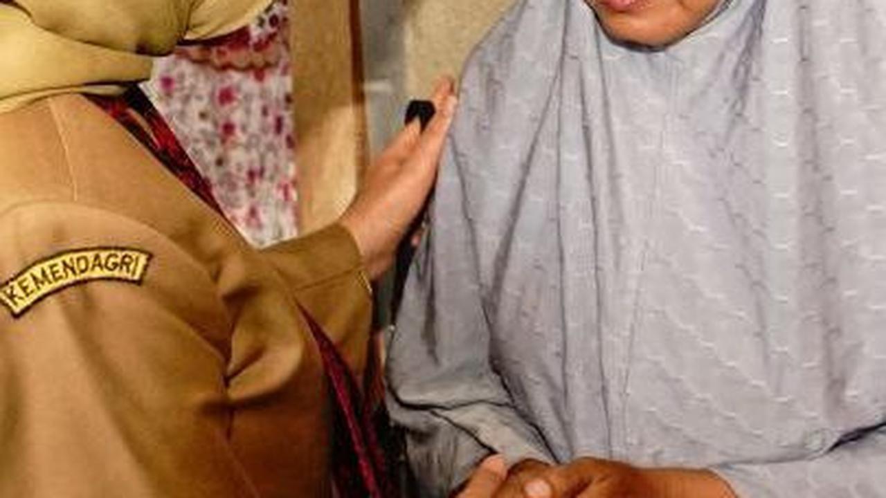 Takziyah ke Santri Wafat di Ponpes, Bupati Ipuk Jembatani Komunikasi Antar Instansi