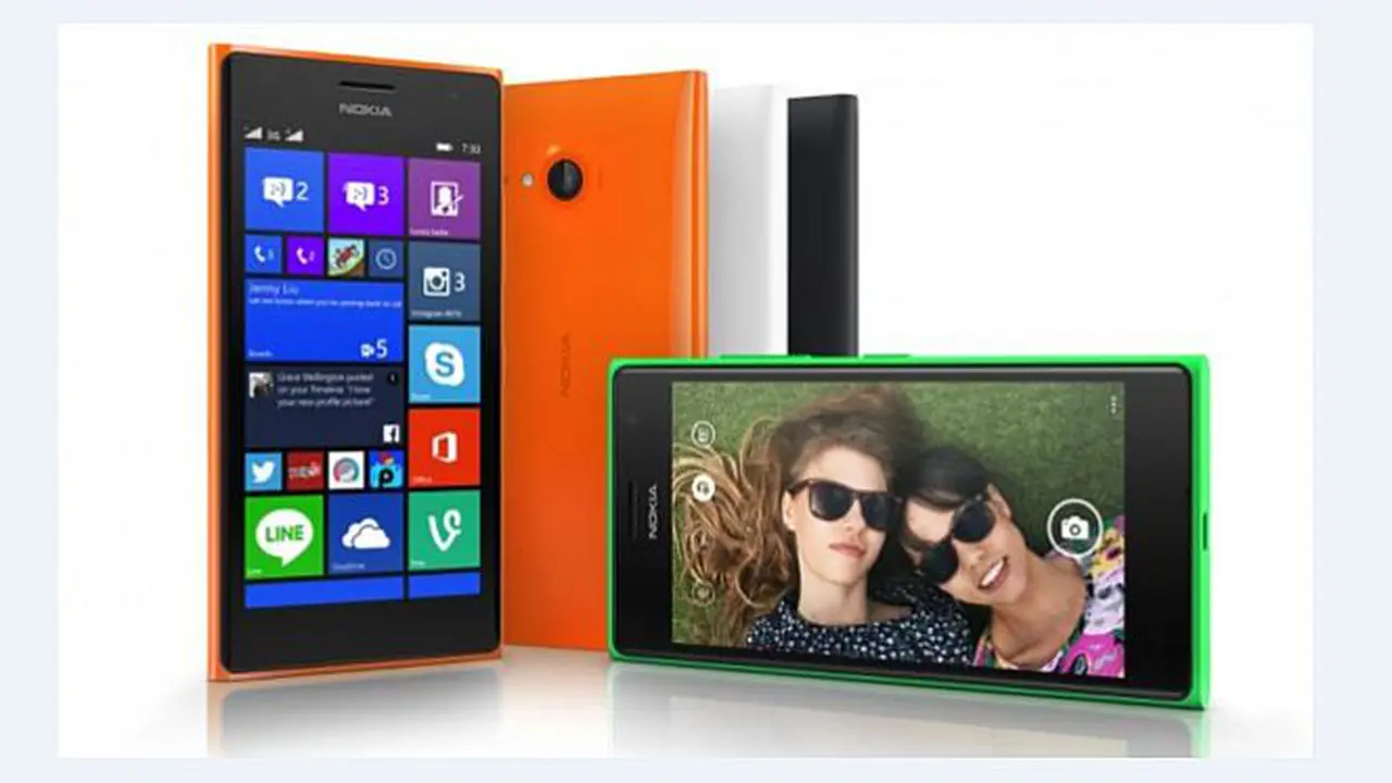 2 Lumia Selfie Ramaikan Pasar Smartphone