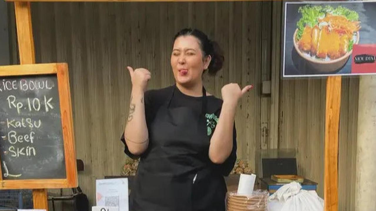 Dulu Wara-Wiri di TV, Kini 6 Artis Ini Banting Setir Jualan di Pinggir Jalan, dari Cilok, Risol hingga Boba