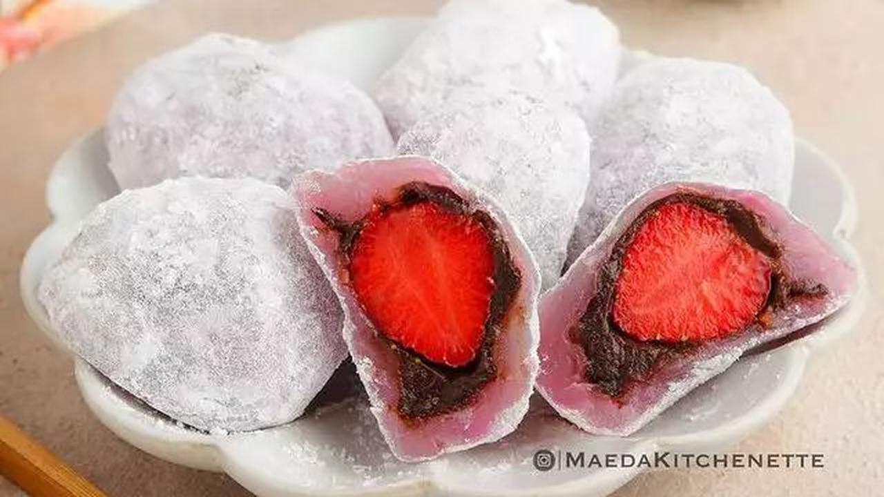 Cara Membuat Choconut Strawberry Mochi<br>