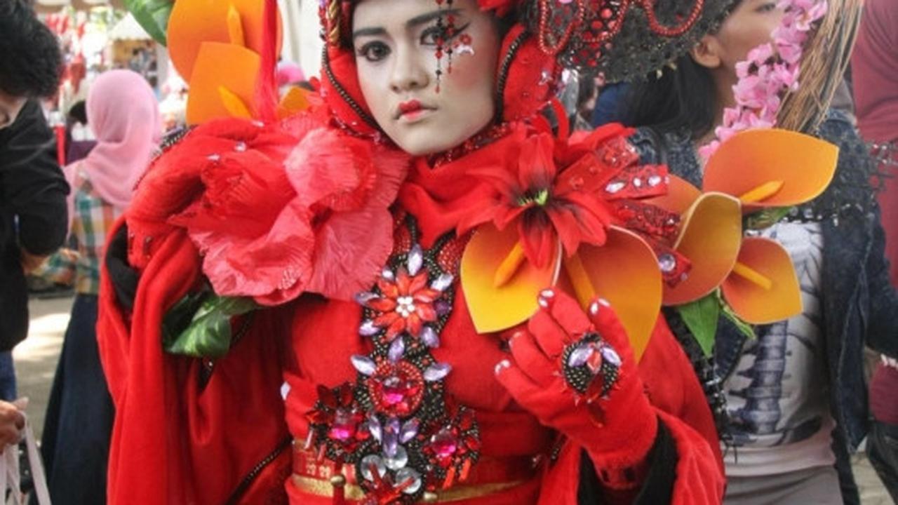 Mengintip kemeriahan Jember Fashion Carnaval 2015