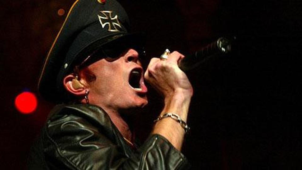 Scott Weiland ingin balik ke Velvet Revolver