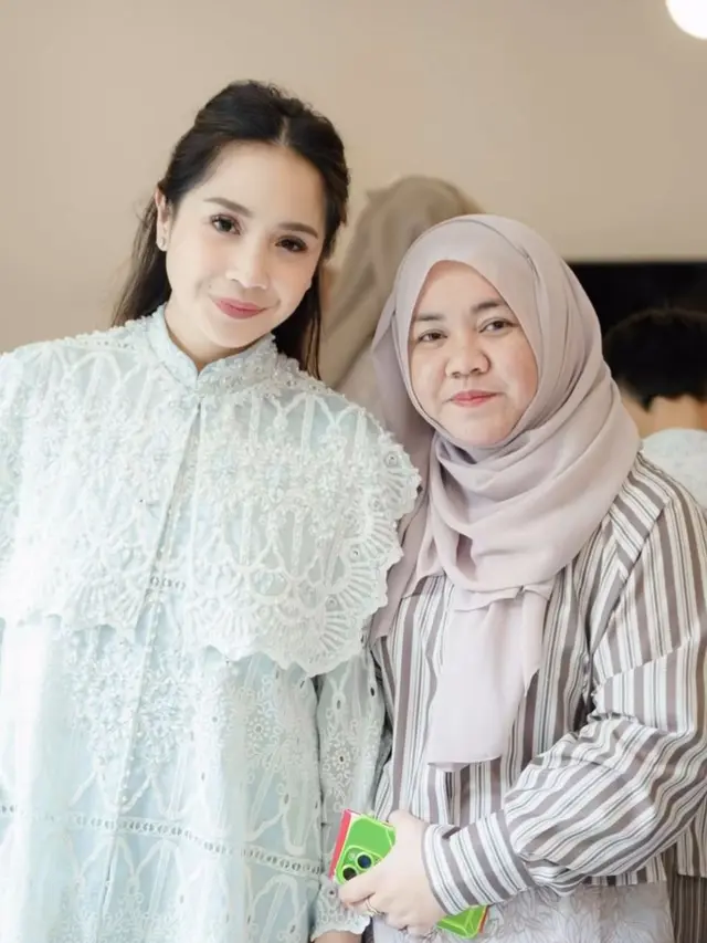 Momen Mbak Lala dan Nagita Slavina Tunjukkan Ikatan Bak Keluarga Kandung (Instagram/@shela_lala96)