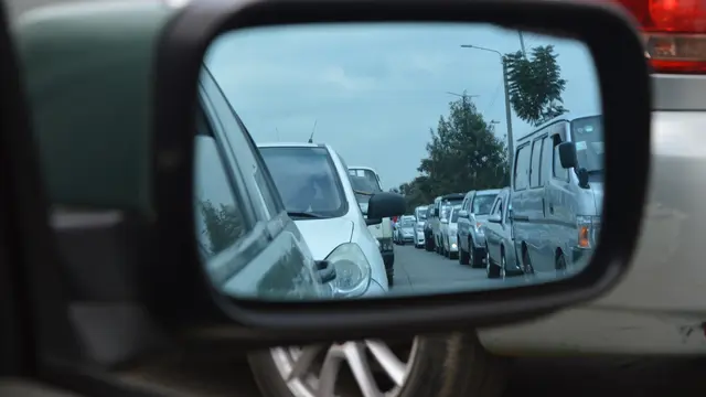 [Bintang] Ini Tips Buka Puasa Saat Kena Macet