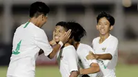 Timnas Indonesia U-16 menang 4-0 atas Filipina pada laga pertama Grup G babak Kualifikasi Piala AFC U-16 2020 di Stadion Madya, Jakarta, Senin (16/9/2019) malam WIB. (Bola.com/Muhammad Iqbal Ichsan)