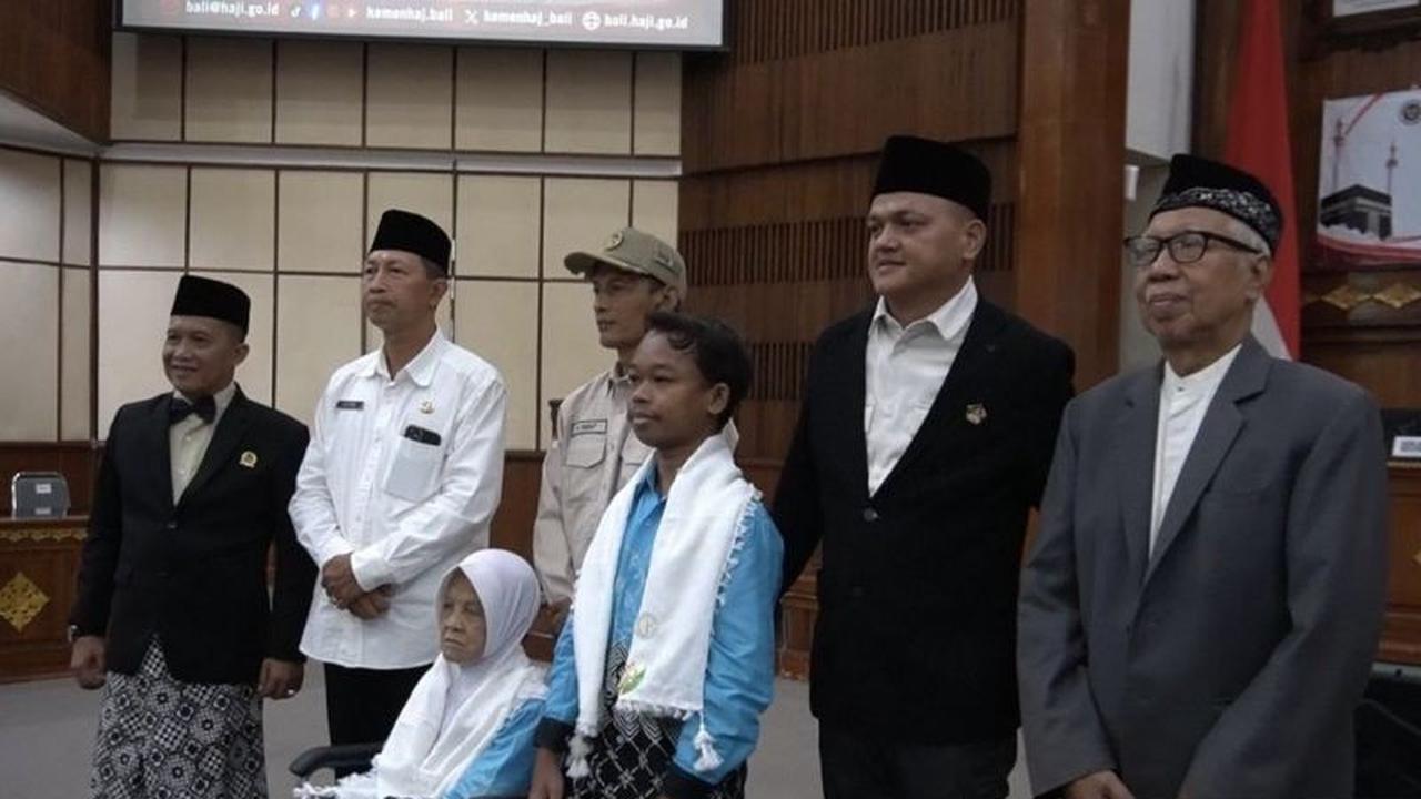Kisah Dhani, Jamaah Haji Muda Bali yang Kaget Didaftarkan Sejak SD
