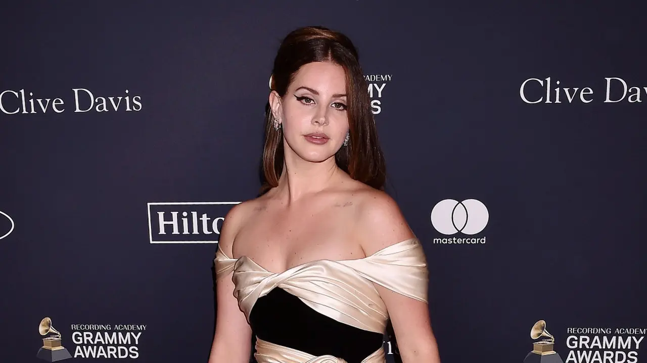 Lana Del Rey siapkan album baru