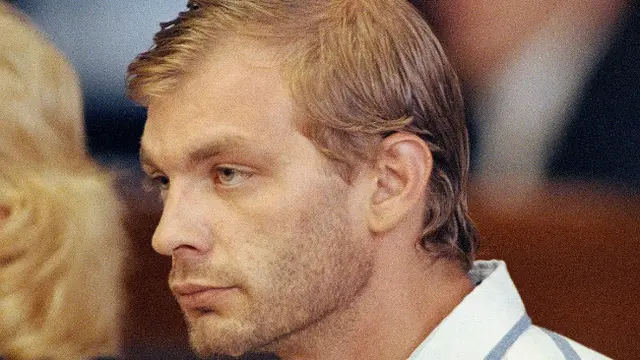 5 murders (5)
