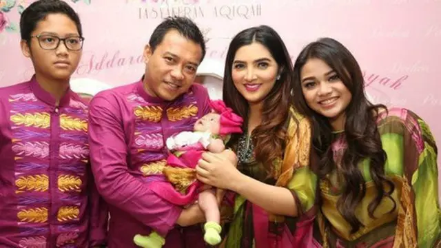 Potret Lawas Ashanty Bareng Aurel dan Azriel Hermansyah