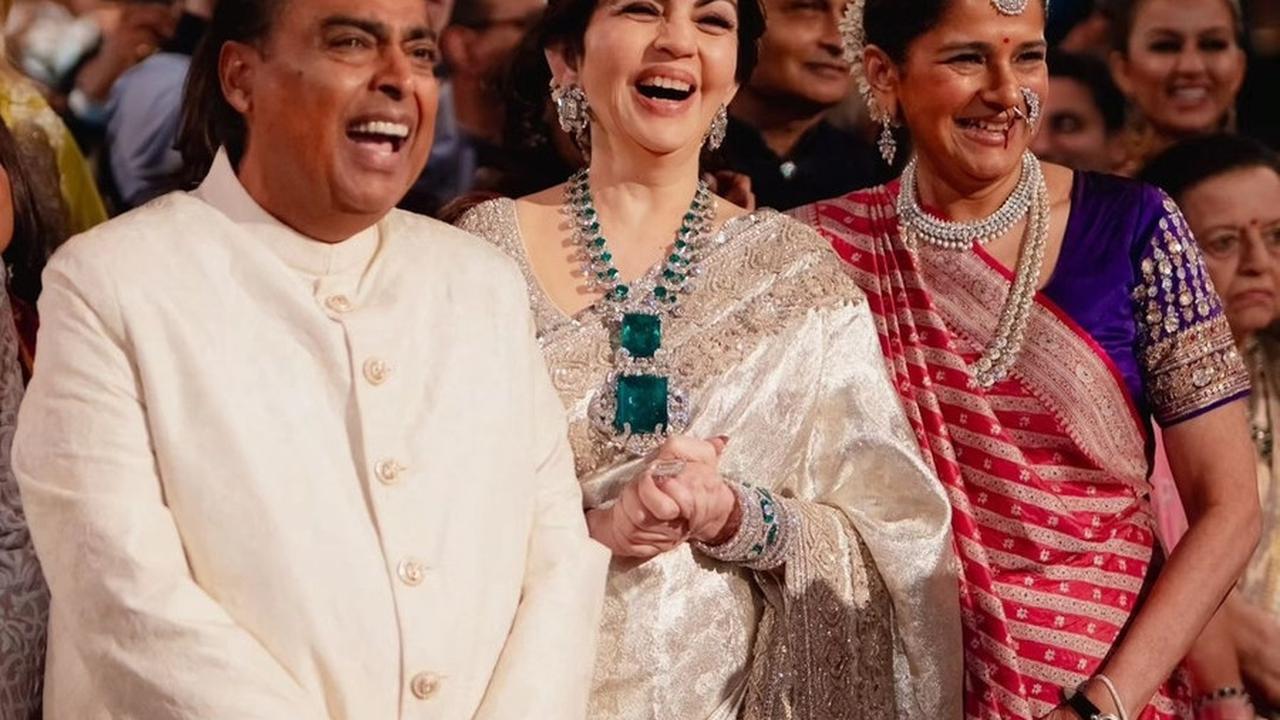 Mewah dan Meriah Habiskan Rp1,8 Triliun, Potret Pesta Penyambutan Calon Menantu Mukesh Ambani 'Crazy Rich Asia