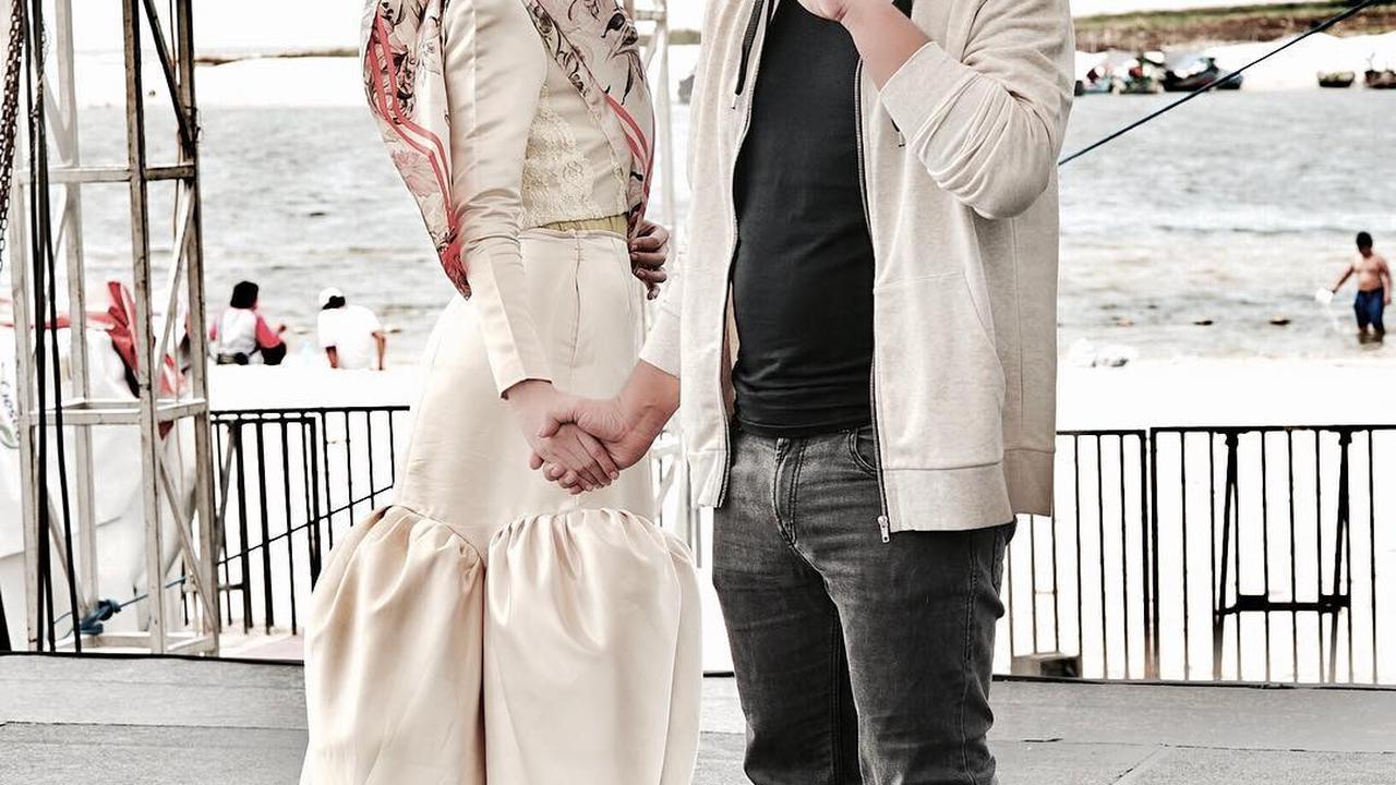 [Bintang] Angel Lelga dan Vicky Prasetyo