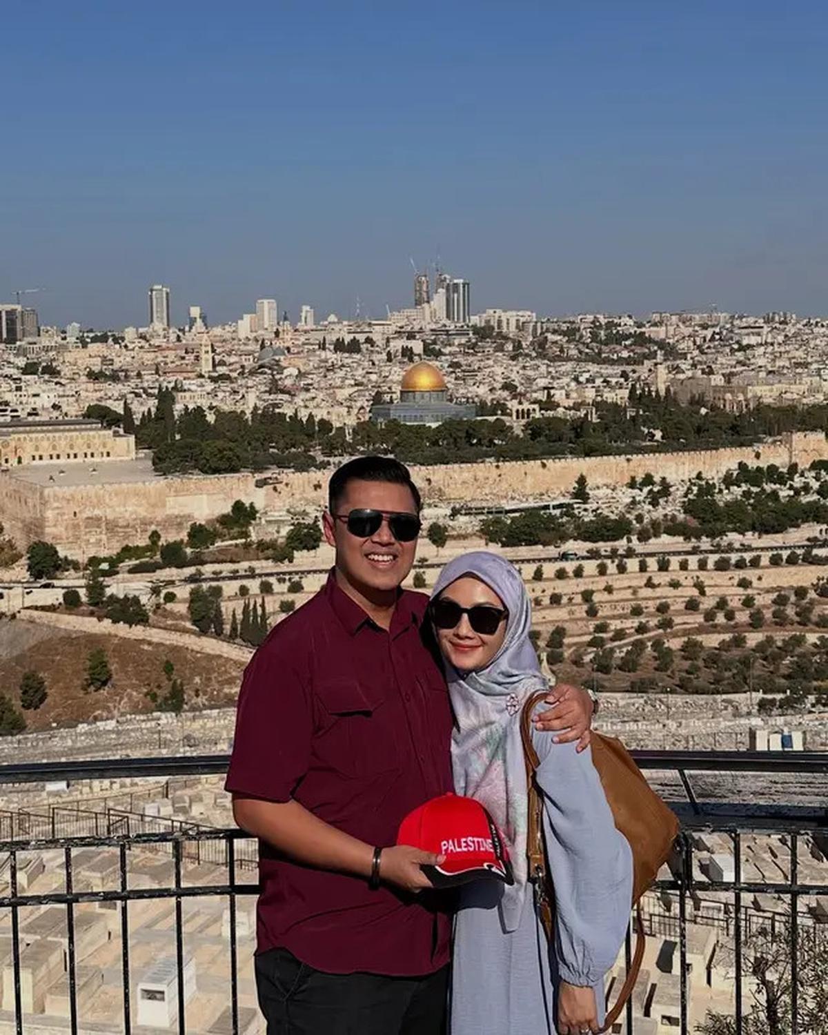 Potret Hendy Setiono Bareng Istri yang Sering ke Luar Negeri Bareng Keluarga