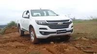 Chevrolet Colorado memiliki kemampuan di medan offroad. (Amal/Liputan6.com)