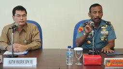 Citizen6, Surabaya: Wadan Kobangdikal Brigjen TNI Marinir P. Verry Kunto. G menerima Tim Wasrik BPK RI yang akan melaksanakan Pengawasan dan Pemeriksaan di Kobangdikal, Selasa (10/7). (Pengirim: Penkobangdikal).