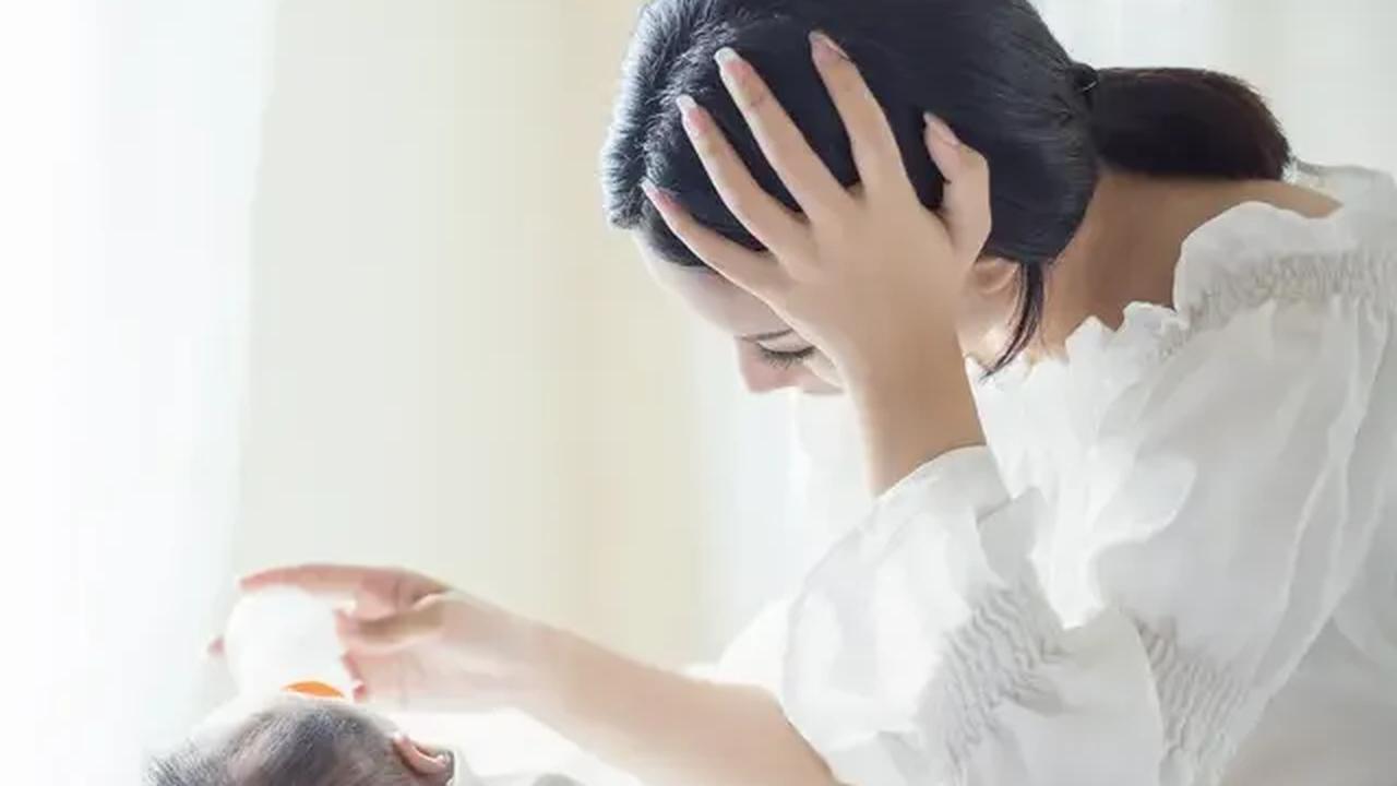 Kasih sayang ibu sepanjang masa. Sebagai anak, tentu sudah kewajiban membalas kebaikan ibu.<br>