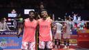 Ganda putra India, Satwiksairaj Rankireddy/Chirag Shetty merayakan kemenangan atas wakil Indonesia, Leo Rolly Carnando/Bagas Maulana pada pertandingan Indonesia Open 2025 di Istora Senayan Jakarta, Selasa (3/6/2025). (Bola.com/M Iqbal Ichsan)