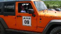 Inilah Para ‘Bidadari’ Maniak Jeep