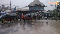Abu Vulkanik Kelud Dibersihkan, Jalan Malioboro Ditutup