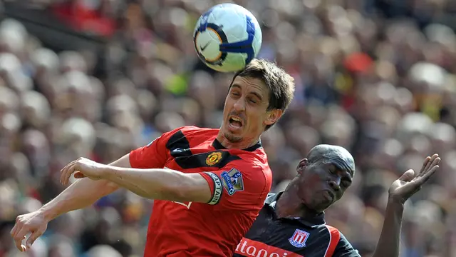 FOTO: 6 Pemain Manchester United asal Inggris dengan Penampilan Terbanyak, David Beckham ke-6 - Gary Neville