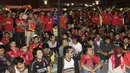 Sepanjang pertandingan Big Reds, kelompok pendukung Liverpool terus bernyanyi mendukung tim kesayangannya. (Bola.com/Vitalis Yogi Trisna)