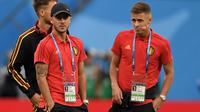Eden Hazard bersama adiknya, Thorgan Hazard. (AFP/Gabriel Bouys)
