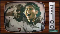 Boaz Solossa dan Ilham di Piala AFF 2004 (Bola.com/Adreanus Titus)